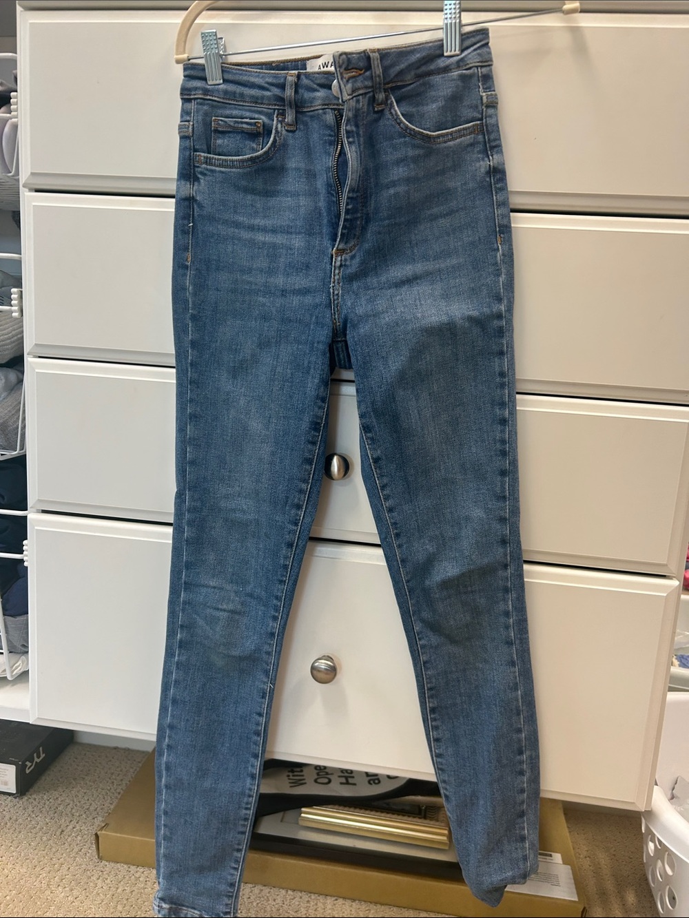 Abercrombie & Fitch Classic Blue High-Rise Skinny Jeans